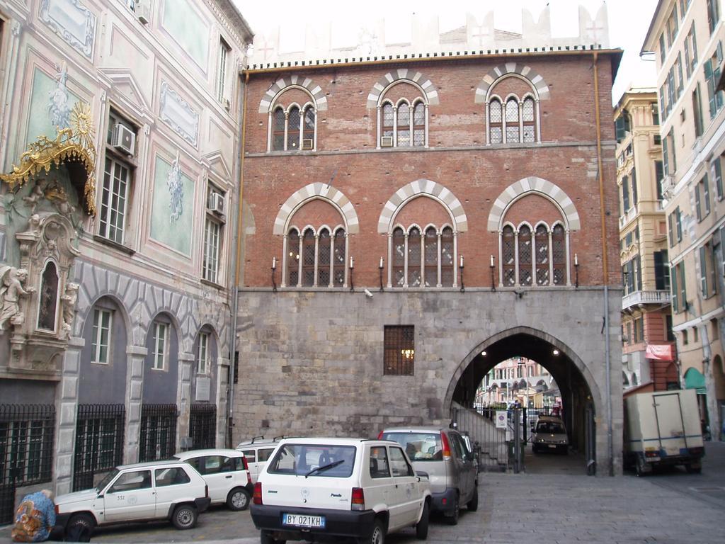 San Giorgio Rooms Генуя Экстерьер фото